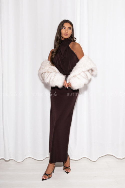 Jak zestawić sukienkę z zimowym płaszczem — praktyczne stylizacje krok po kroku