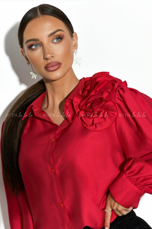 Bluzka koszulowa czerwona z dopinanym kwiatem Apris 2