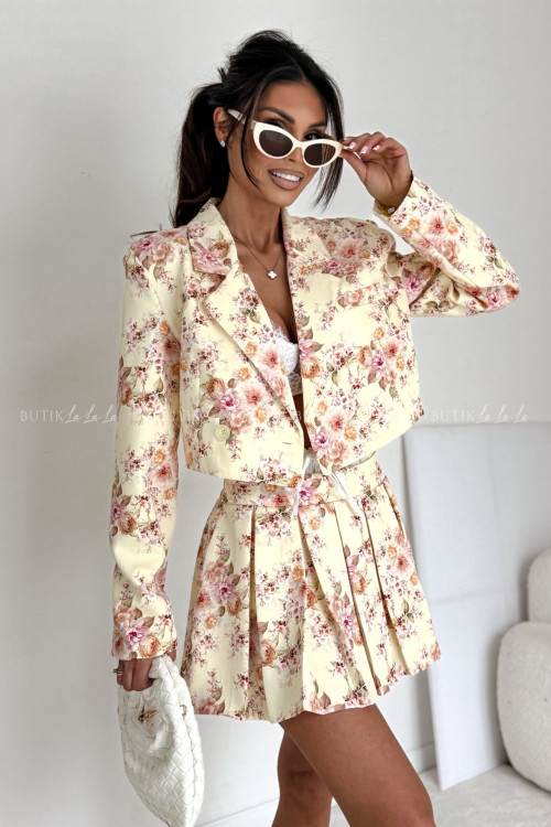 Komplet żółty w kwiatowy print Mennie 6