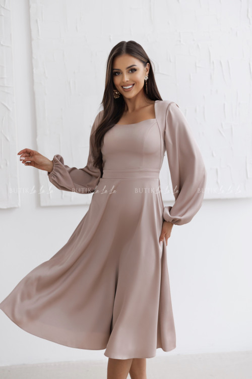 Sukienka satynowa beżowa Camelia