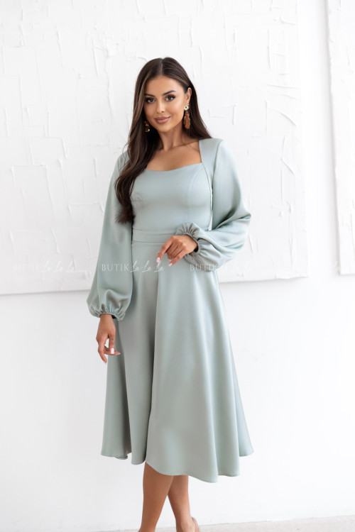 Sukienka satynowa pistacjowa Camelia