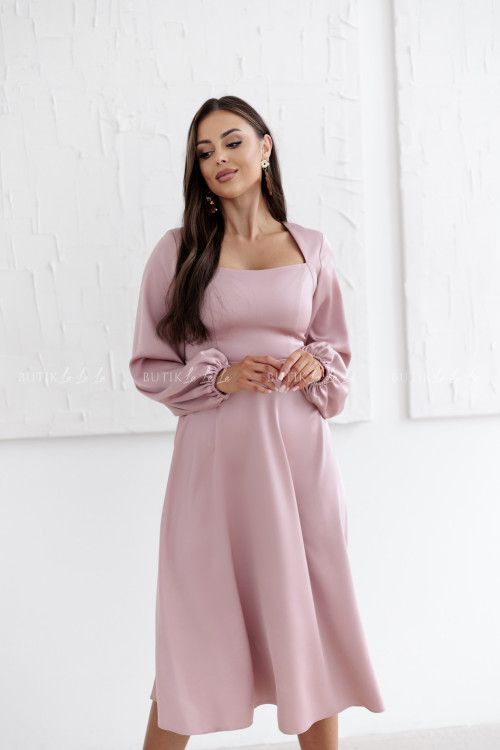 Sukienka satynowa pudrowa Camelia