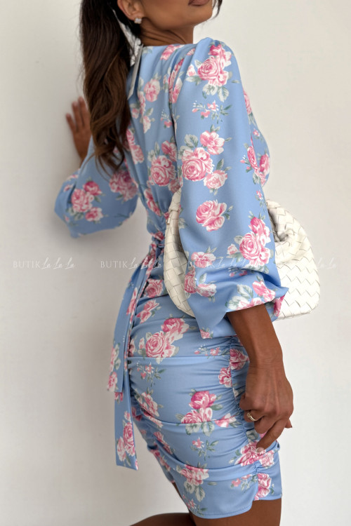 Sukienka mini marszczona błękitna w kwiatowy print Molly 8