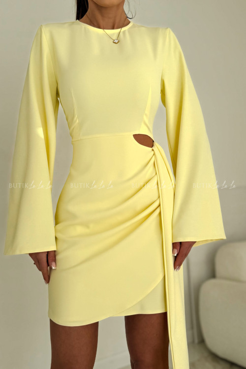 Sukienka mini z szerokimi rękawami i wycięciem w talii żółta Noir