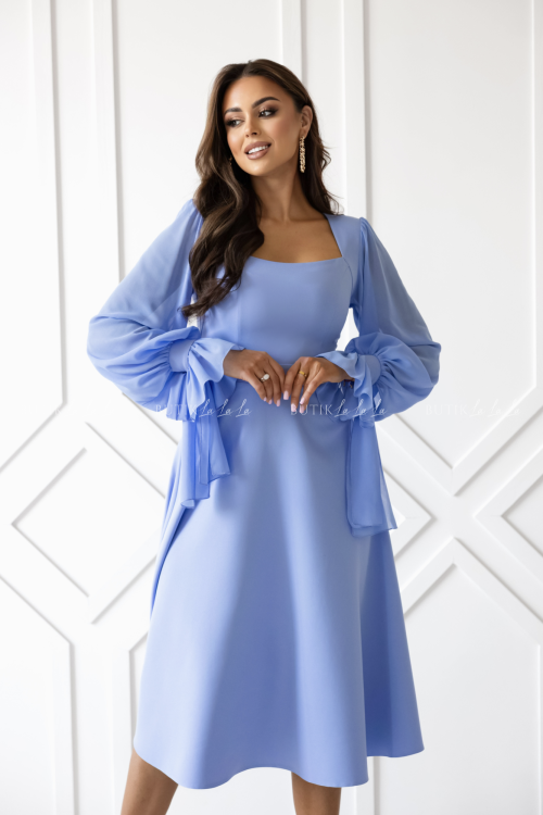 Sukienka rozkloszowana z bufiastymi rękawami niebieska Aria